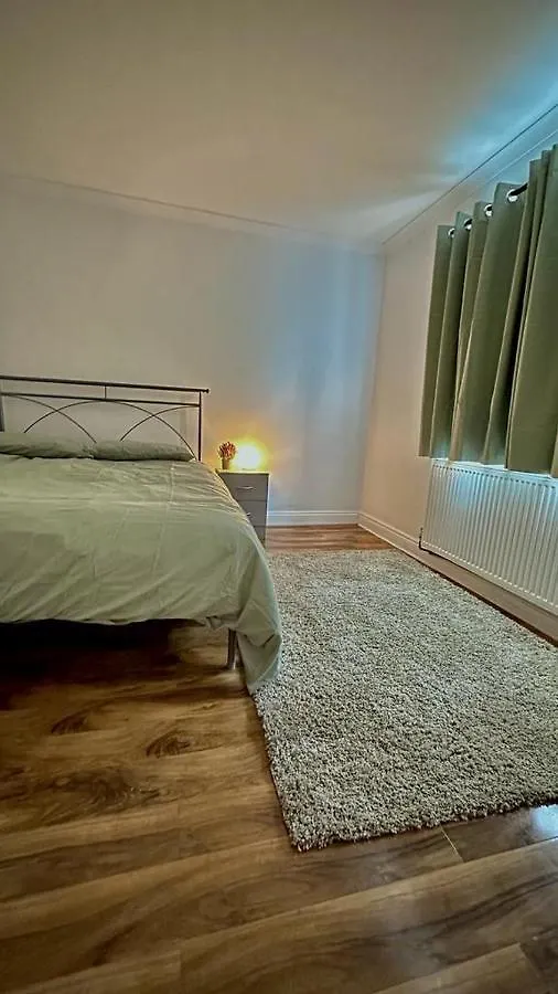 Homestay Cozy Home In A Peaceful Area Hayes  United Kingdom